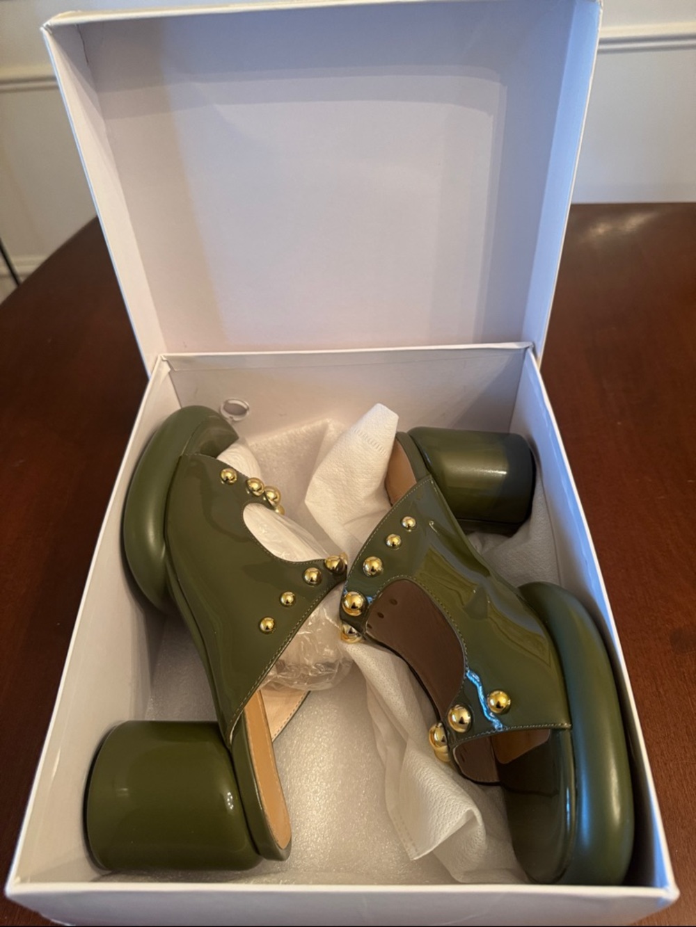 NWOT Olive Green Studded Patent Leather Mules 9 - Picture 5 of 5